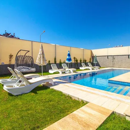 빌라 Tlos Royal 3+1 Villa, Oezel Havuzlu,